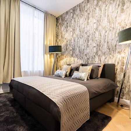 The 99, Appartement Sauna & Parking Liège Dış mekan fotoğraf